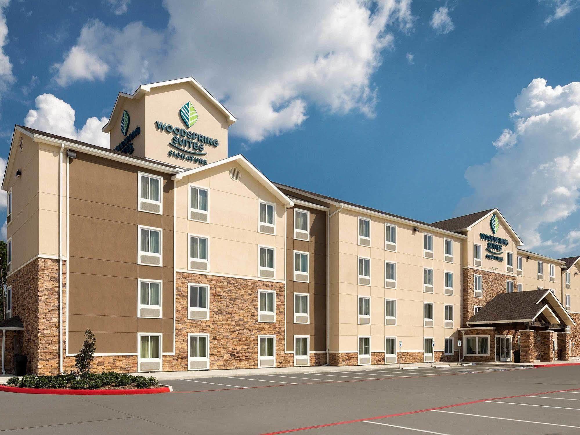 Woodspring Suites Houston Iah Airport Humble Bagian luar foto
