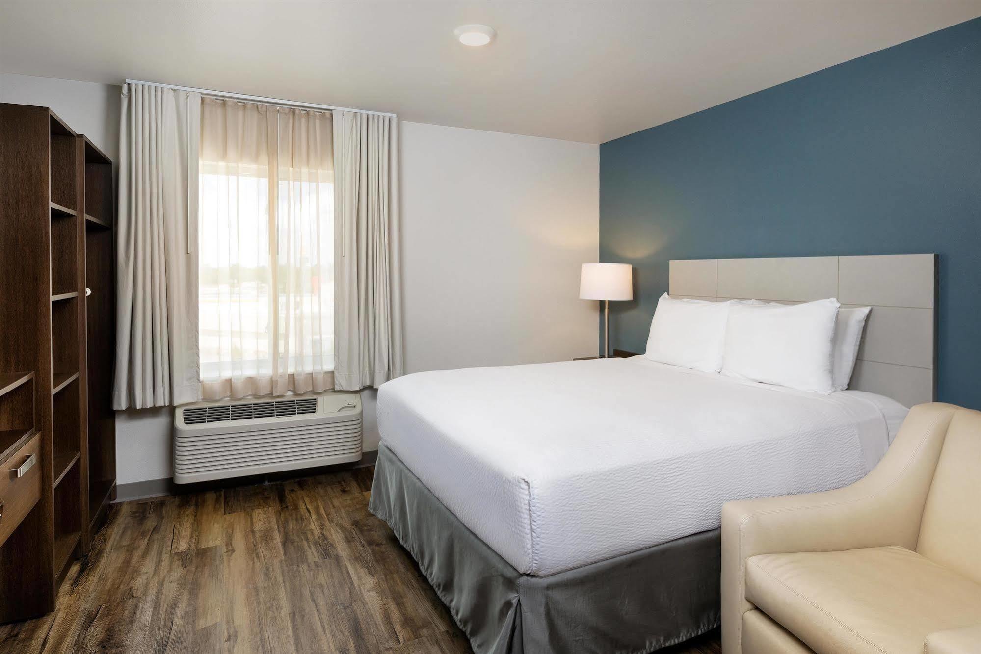 Woodspring Suites Houston Iah Airport Humble Bagian luar foto