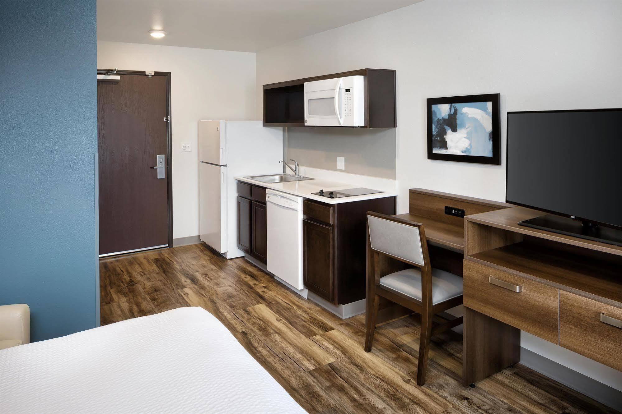 Woodspring Suites Houston Iah Airport Humble Bagian luar foto